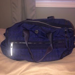 Lululemon duffel bag